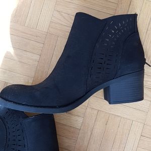 Ankle booties